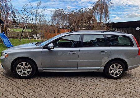 Volvo V70 2.4D Momentum 120kW Momentum