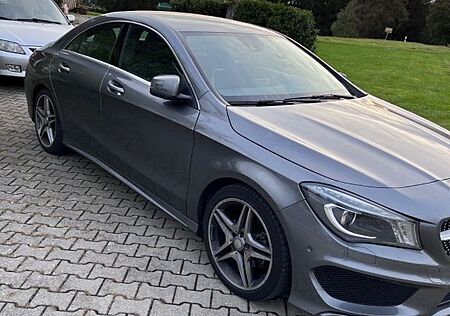Mercedes-Benz CLA 180 AMG Line AMG Line