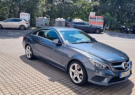 Mercedes-Benz E 200 Sport Edition Autom. Sport Edition