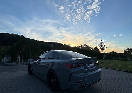 ALPINA B4, Standheizung, Servicepacket bis 12/28