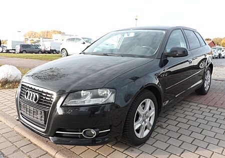 Audi A3 Sportback 1.4 TFSI Attrac. Automatik/TÜV NEU