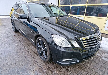 Mercedes-Benz E 350 E T-Modell CDI BlueEfficiency