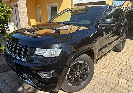 Jeep Grand Cherokee 3.0l V6 184kW Overland VOLL