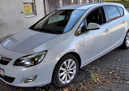 Opel Astra J Lim. 5-trg. 150 Jahre