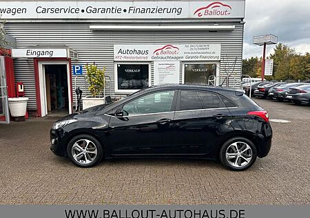 Hyundai i30 blue*2.HAND*KLIMA*TEMPO*BT*EURO6*TÜV 08-27*
