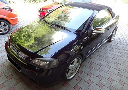 Opel Astra Cabrio 2.2 Edition 90 Jahre Bertone Ed...