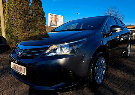 Toyota Avensis Kombi Basis