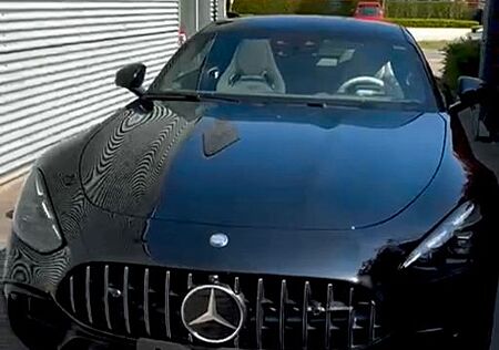 Mercedes-Benz AMG GT 43
