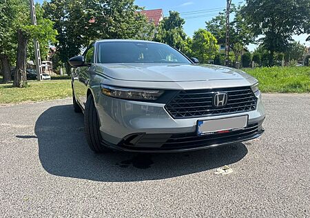 Honda Accord Sport 2.0 h