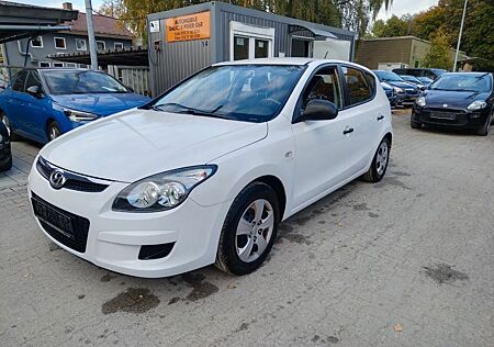 Hyundai i30 gebraucht kaufen Hyundai i30 Classic+2.HAND+TÜV/09/2027