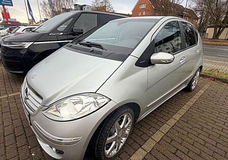 Mercedes-Benz A 180 CDI Automatik TÜV NEU Leder PDC Kamera