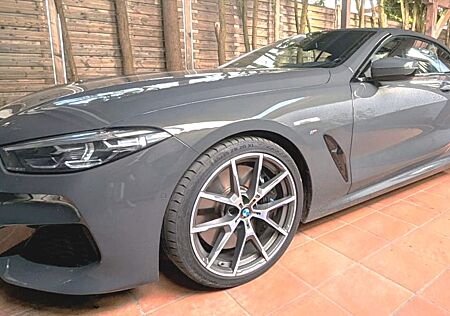 BMW M850i xDrive Cabrio- BRD, Garantie 04.2026;