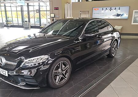 Mercedes-Benz C 220 d . 9 G-tronic . AMG Line