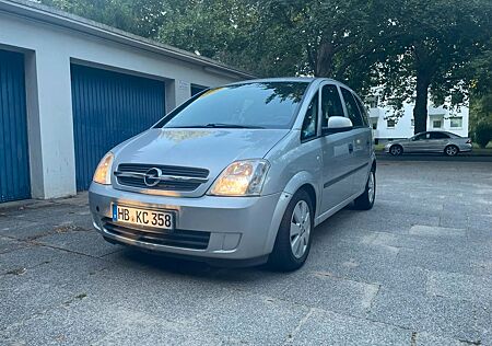Opel Meriva 1.6 - TOP TÜV