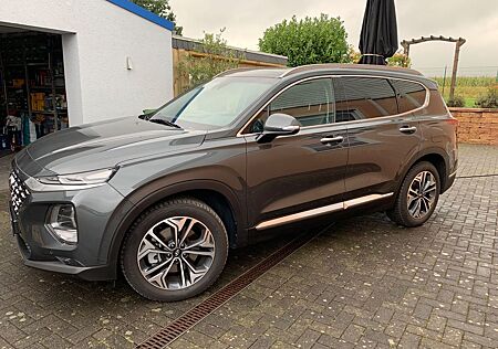 Hyundai Santa Fe 2.2 CRDi Premium 4WD 8AT Premium