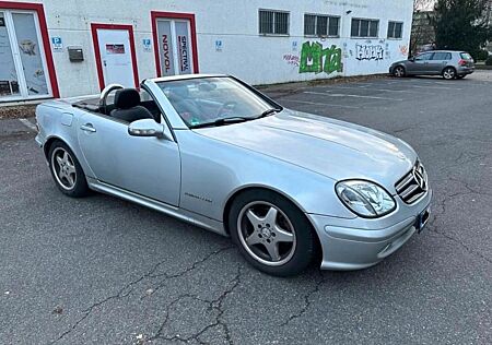 Mercedes-Benz SLK 200 Kompressor Automatik Leder Navi Klima