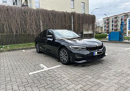 BMW 330i MSport Automatic MSport +HUD+Laserlicht+uvm
