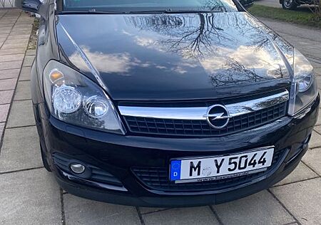 Opel Astra GTC 85kW