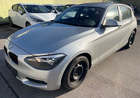 BMW 118i *NAVI*PDC*TEMP*