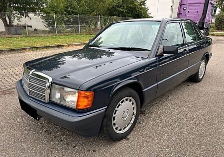 Mercedes-Benz 190 190E 1.8 Schiebedach el.Spiegel 2.Hand gepflegt!