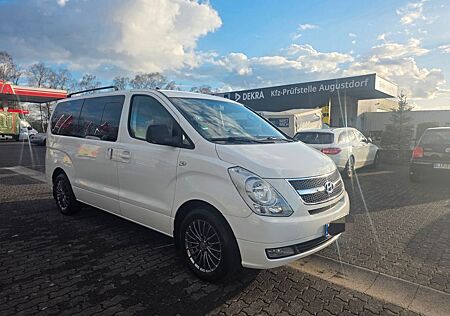 Hyundai H-1 Starex