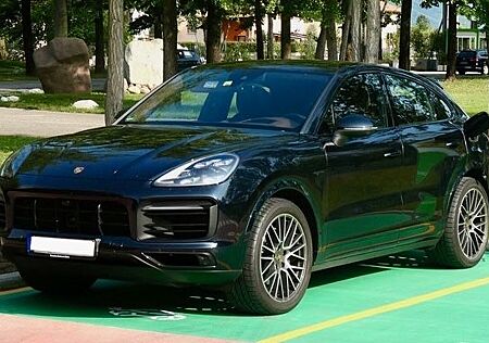 Porsche Cayenne Coupe E-Hybrid Luft LED Exterieur+Sport-Design