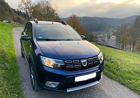 Dacia Sandero TCe 90 Stepway Celebration Stepway C...