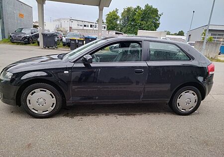 Audi A3 1.6 Attraction+1.HAND+TÜV/01/2027+KLIMA
