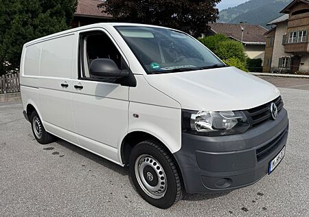 VW T5 Transporter Volkswagen Service Neu!