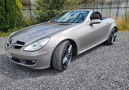 Mercedes-Benz SLK 350 -