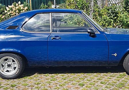 Opel Manta A 2,7L. Mantzel