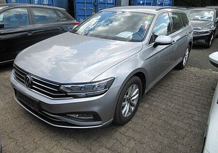VW Passat Variant Volkswagen Business 2.0 TDI DSG NAVI AHK KAM