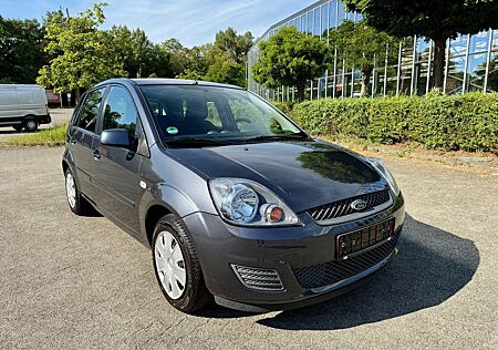 Ford Fiesta 1.3*TOP GEPFLEGT*TÜV NEU*4-Türer