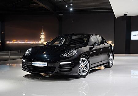 Porsche Panamera 4 PDK*LUFTFEDERUNG*BOSE*PDLS*SHD*NAVI*