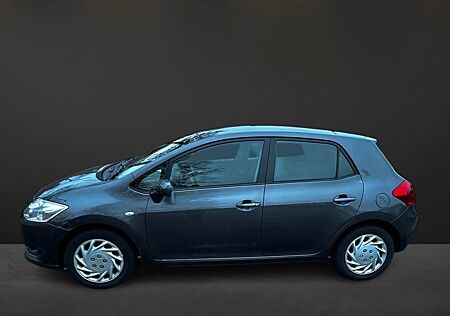 Toyota Auris 1.6 VVT-i Sol Sol