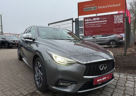 Infiniti Q30 2.2 d AWD Premium 360°Kamera*Alcantara*PDC*
