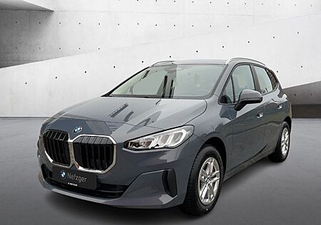 BMW 216 i Active Tourer Park-Assistent AHK-klappbar