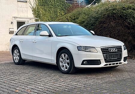 Audi A4 Avant Ambiente 2.0 TDI Xenon AHK Navi SHZ PDC