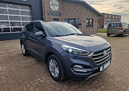 Hyundai Tucson 2.0 4WD *TÜV Neu/Scheckh./AHK./LED/Navi*