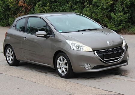 Peugeot 208 Active