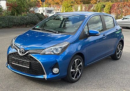 Toyota Yaris Lounge 1.33 Klima Rü-Kam Navi 6-Gang