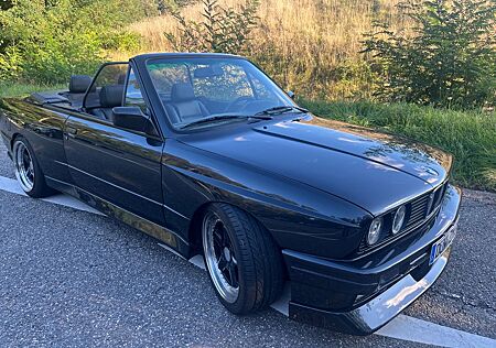 BMW 325 i E30 Umbau auf M3