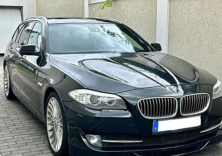 Alpina D5 3,0 Bi-Turbo Touring -