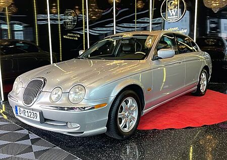 Jaguar S-Type 3 L V6 Executive
