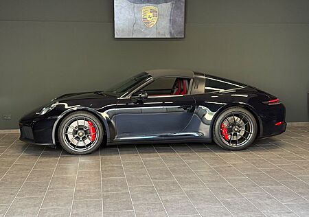 Porsche 911 Urmodell 911 Targa 4 GTS T-Hybrid Lift Parken Entry Bose