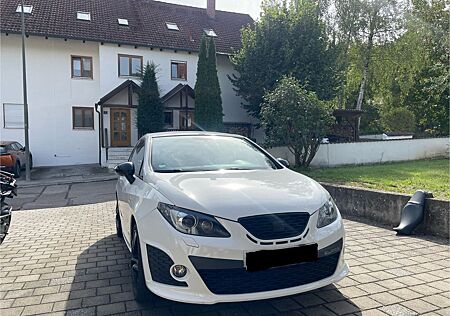 Seat Ibiza SC 1.4 TSI DSG Cupra