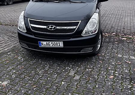Hyundai H-1 Starex 170 PS TÜV 8-Sitzer