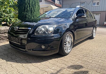 Toyota Avensis Combi T25, AHK, 8 fach, CarPlay