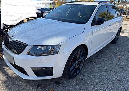 Skoda Octavia 2.0 TDI DSG RS Combi RS