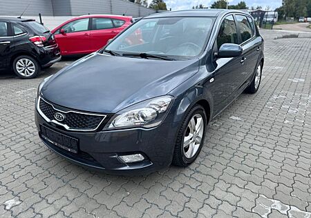 Kia Cee'd gebraucht kaufen Kia Cee'd / Ceed ANDERE Ceed Edition 7
